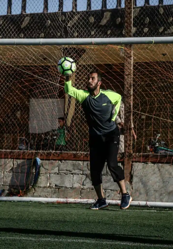 Soccer player playing on the soccer field